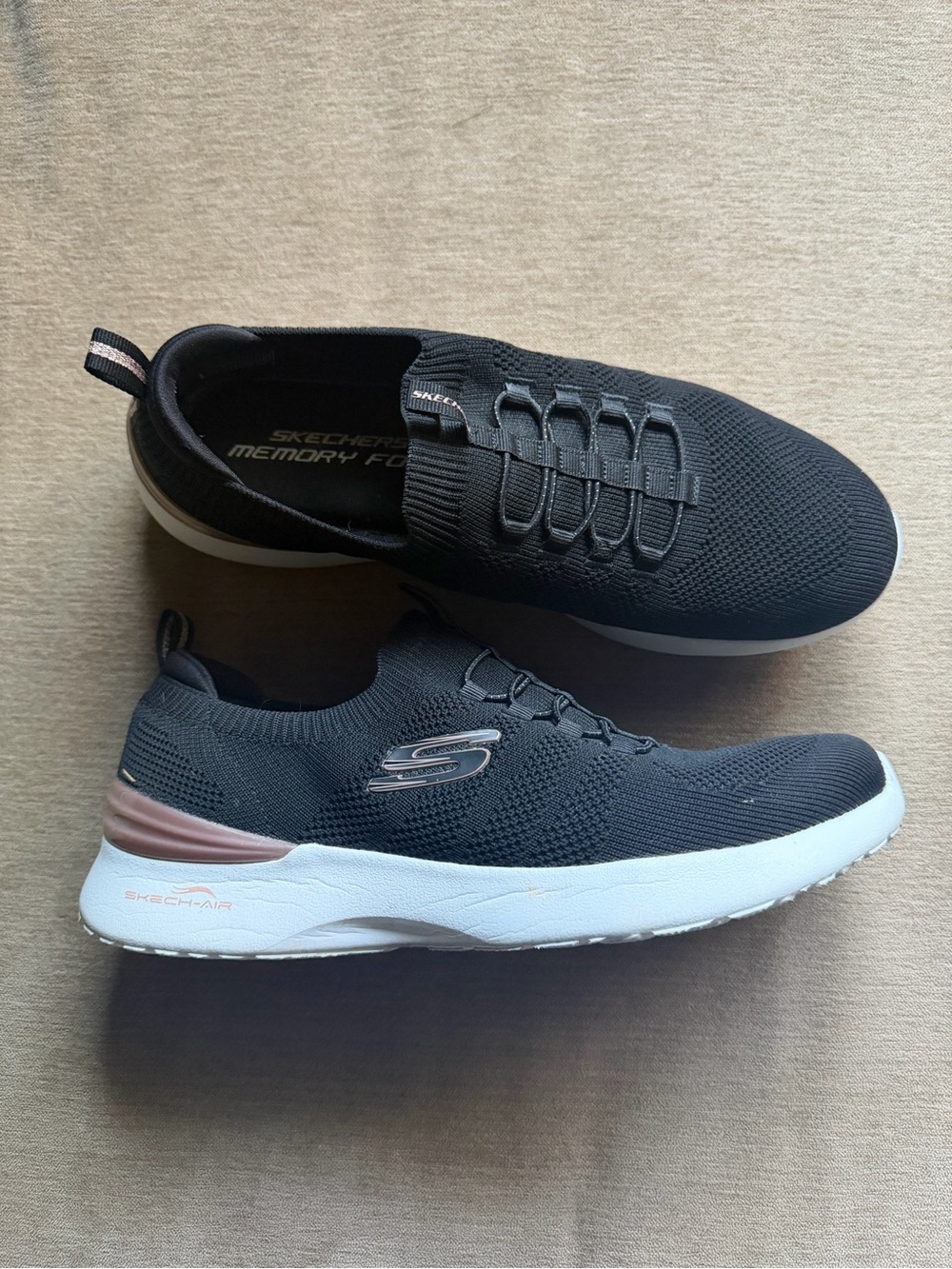 Skechers black slip on memory foam shoes 10